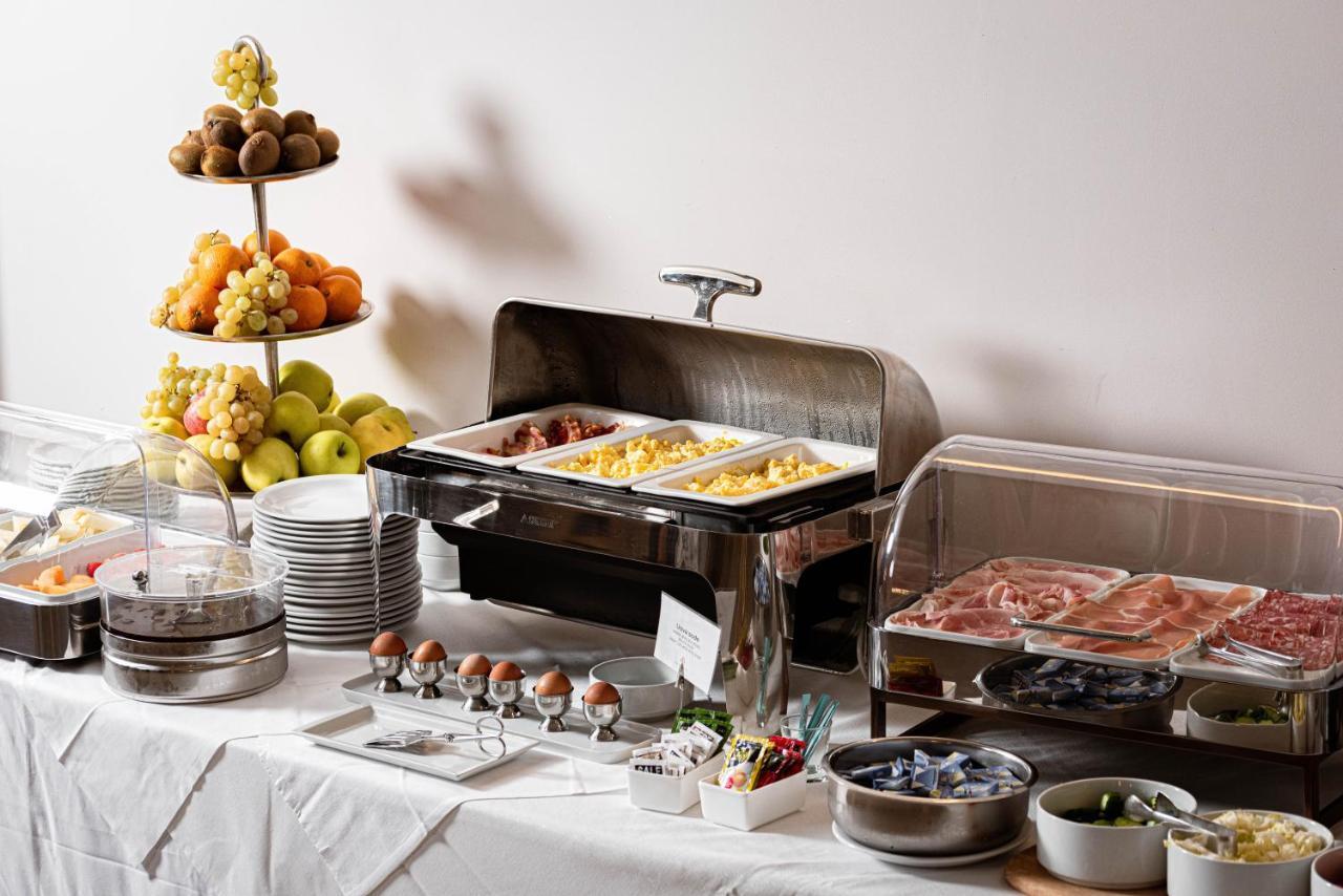 Phi Hotel Cavalieri Bra Ngoại thất bức ảnh